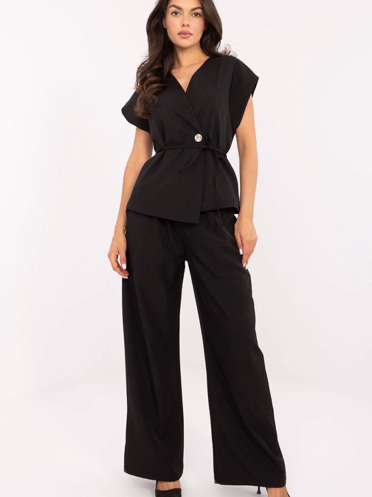 Ensemble femme gilet boutonné et pantalon taille haute noir fluide