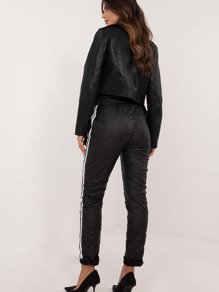Pantalon noir femme taille haute coupe slim en éco-cuir — vue 2