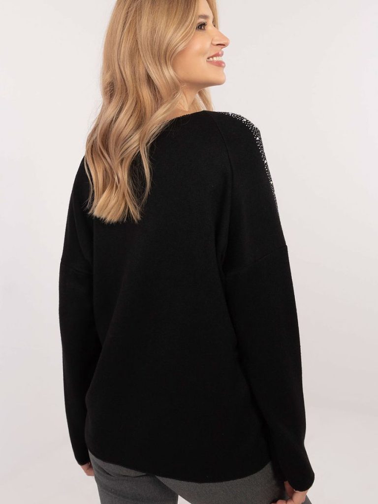 Pull noir viscose avec strass épaulés, coupe ajustée épurée — vue 2