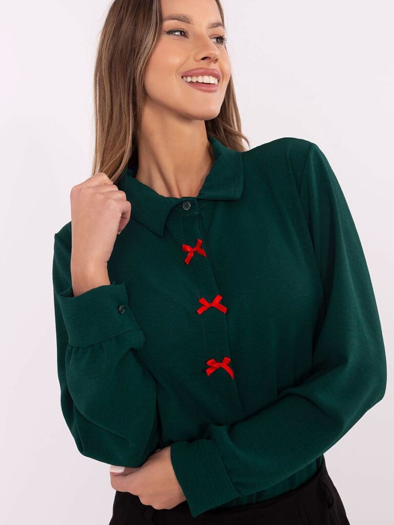 Chemise verte femme avec nœuds, coupe ajustée, col classique