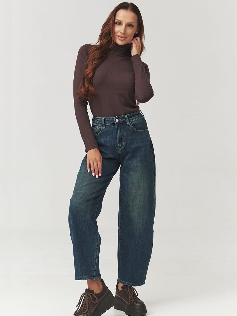 Jean mom taille haute en denim indigo délavé, coupe fuselée — vue 1