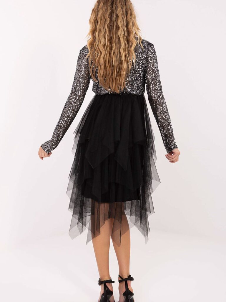 Robe de soirée argent avec paillettes et tulle, décolleté cache-cœur — vue 2