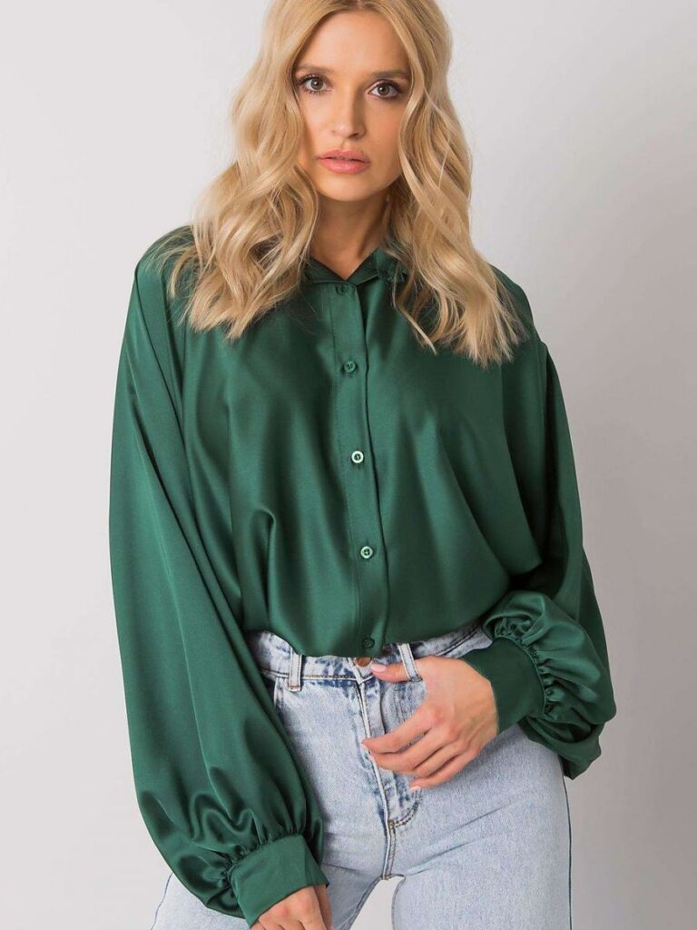 Chemise satinée émeraude manches longues coupe fluide