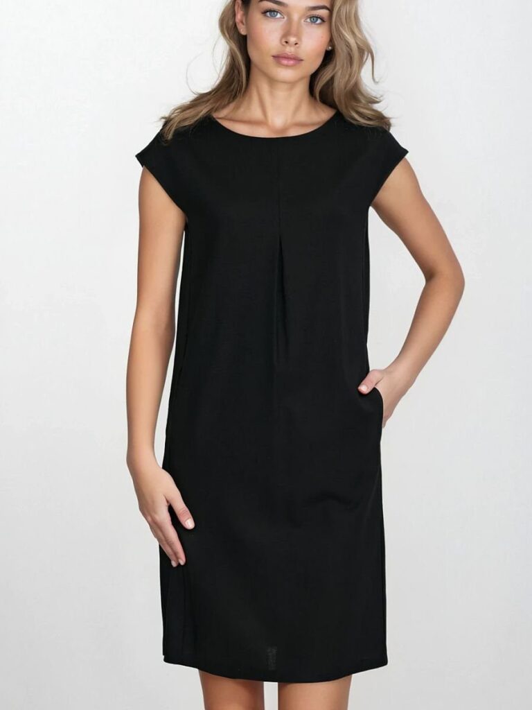 Robe Léa lin rayonne noire col rond manches capuchon
