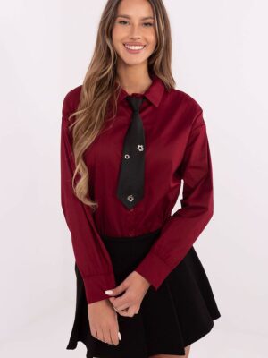 Chemise rouge manches longues avec col cravate