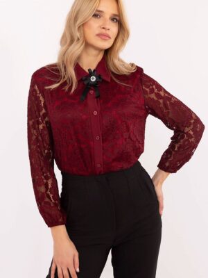 Chemise dentelle avec nœud rouge