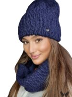 Ensemble laine bleu marine