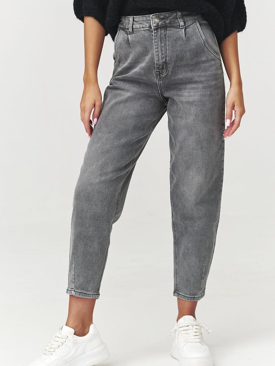 Jean gris mom
