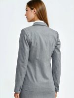 Blazer rayé cintré noir et blanc, épaulettes structurantes, coupe élégante — vue 2