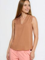 Chemisier sans manches Victoria en viscose fluide, col V affinant — vue 3