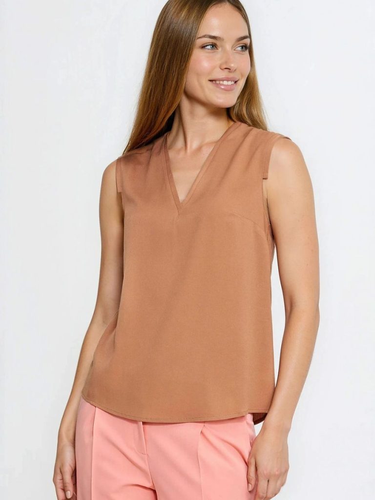 Chemisier femme Victoria beige viscose col V sans manches — vue 3