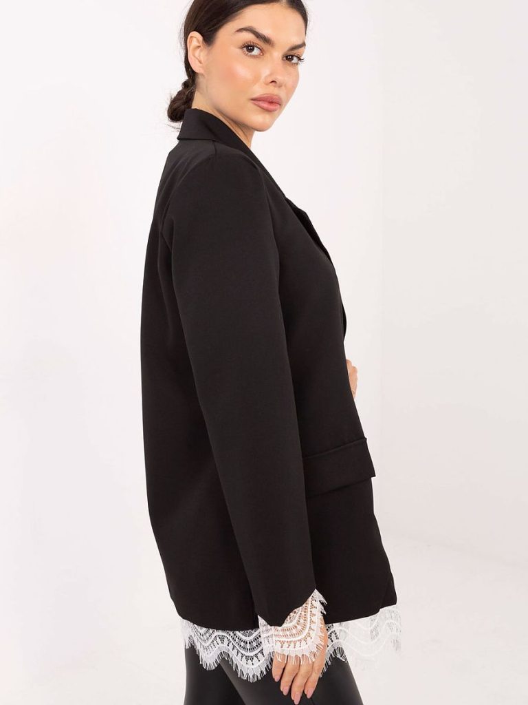 Blazer noir femme avec détails dentelle aux manches et ourlet — vue 2