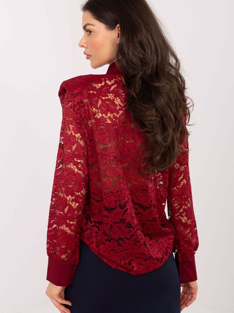 Chemise dentelle femme manches longues, épaulettes structurées, broche — vue 2