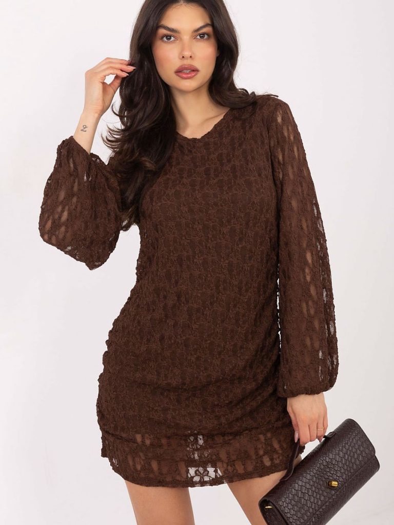 Robe dentelle brun manches bouffantes plis latéraux femme