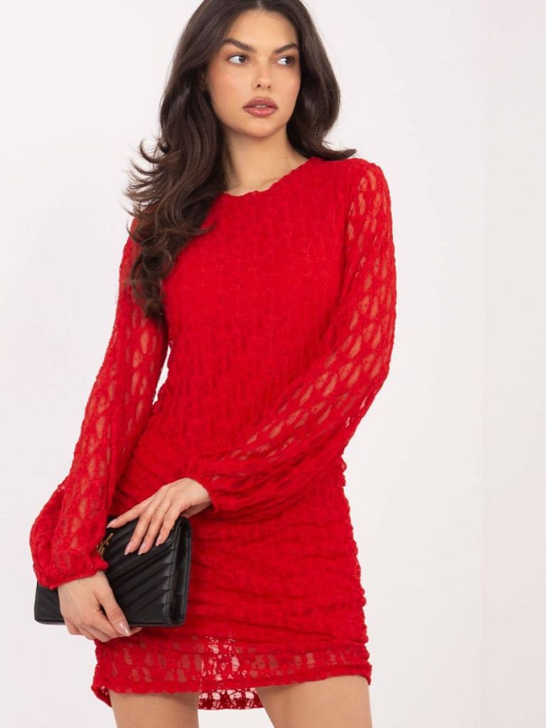 Robe courte dentelle rouge manches bouffantes, doublure intérieure, coupe affinante — vue 3