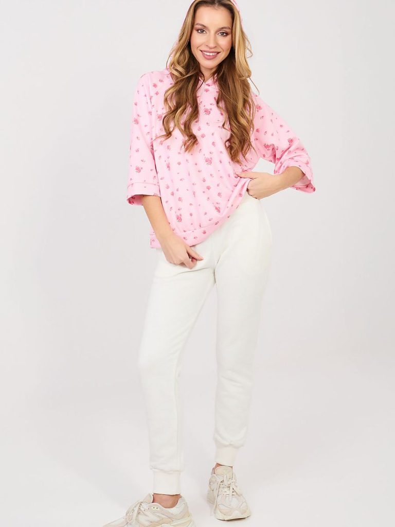 Sweat-shirt feminin rose avec motifs florales et manches 3/4 — vue 1