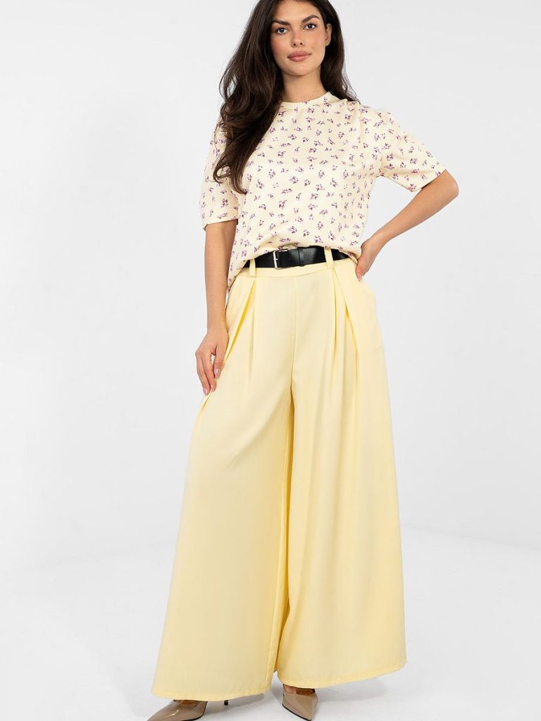 Blouse Floriane fleurie manches courtes multicolore coupe polyvalente — vue 1