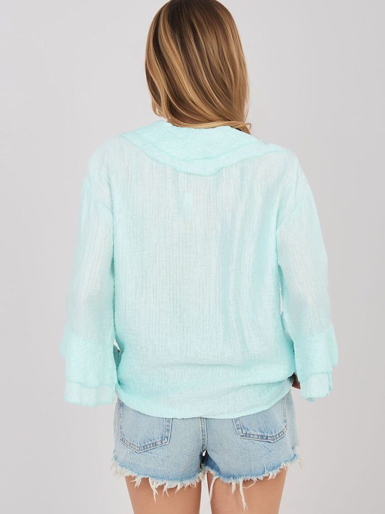 Chemise romantique bleu volants col détail devant femme — vue 2