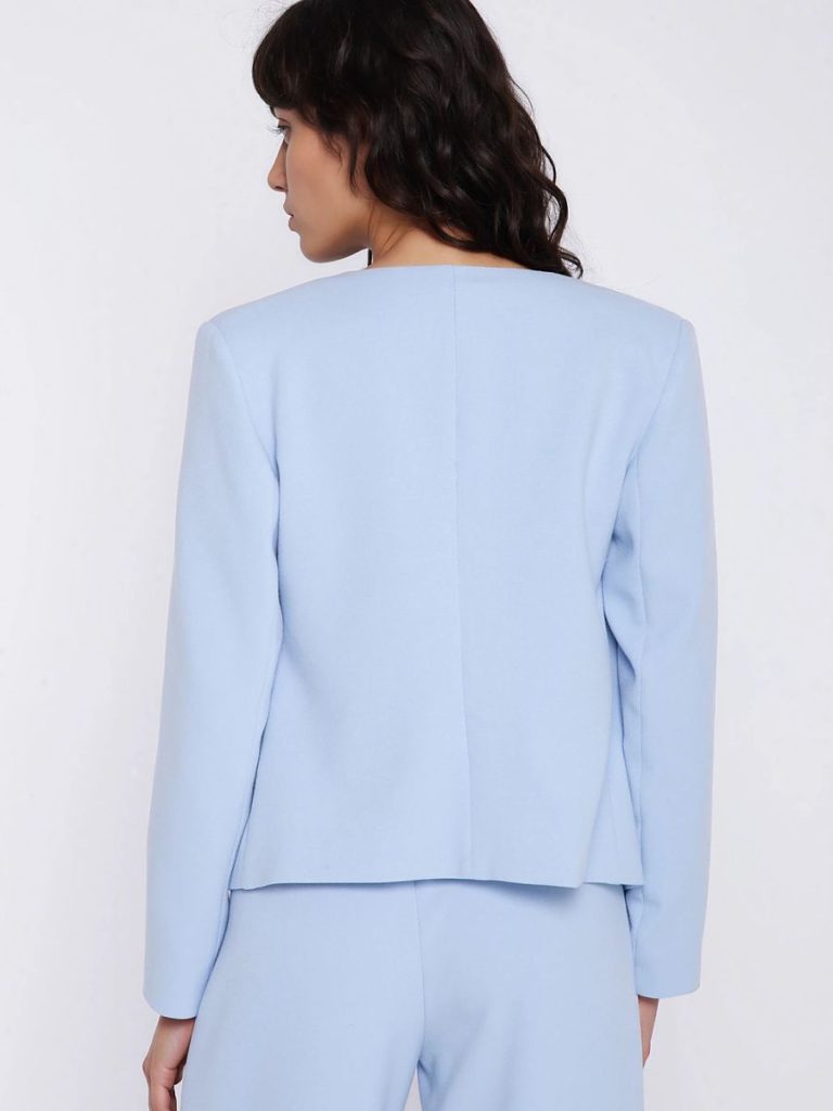 Blazer bleu femme coupe précise épaulettes discrètes — vue 2