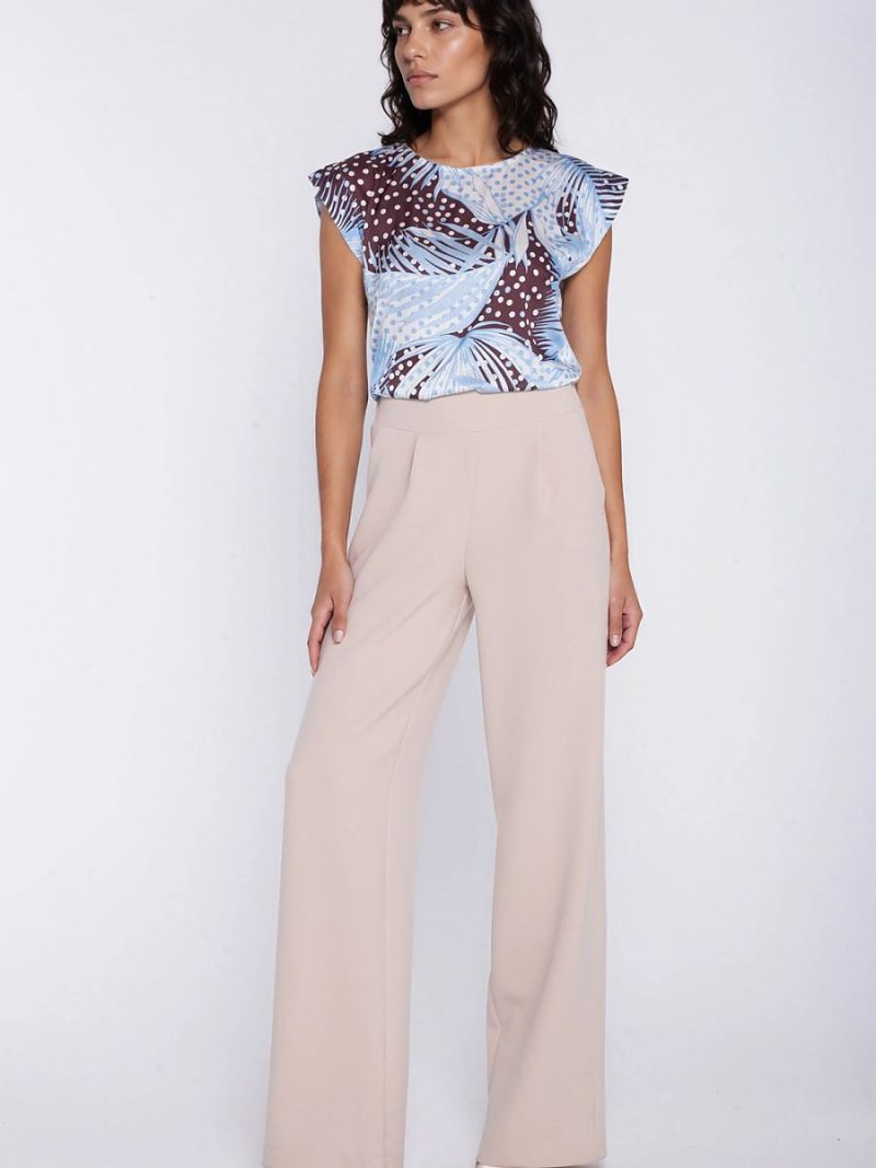 Chemisier blanc coton fluide ajusté, boutons nacrés, col structuré — vue 1