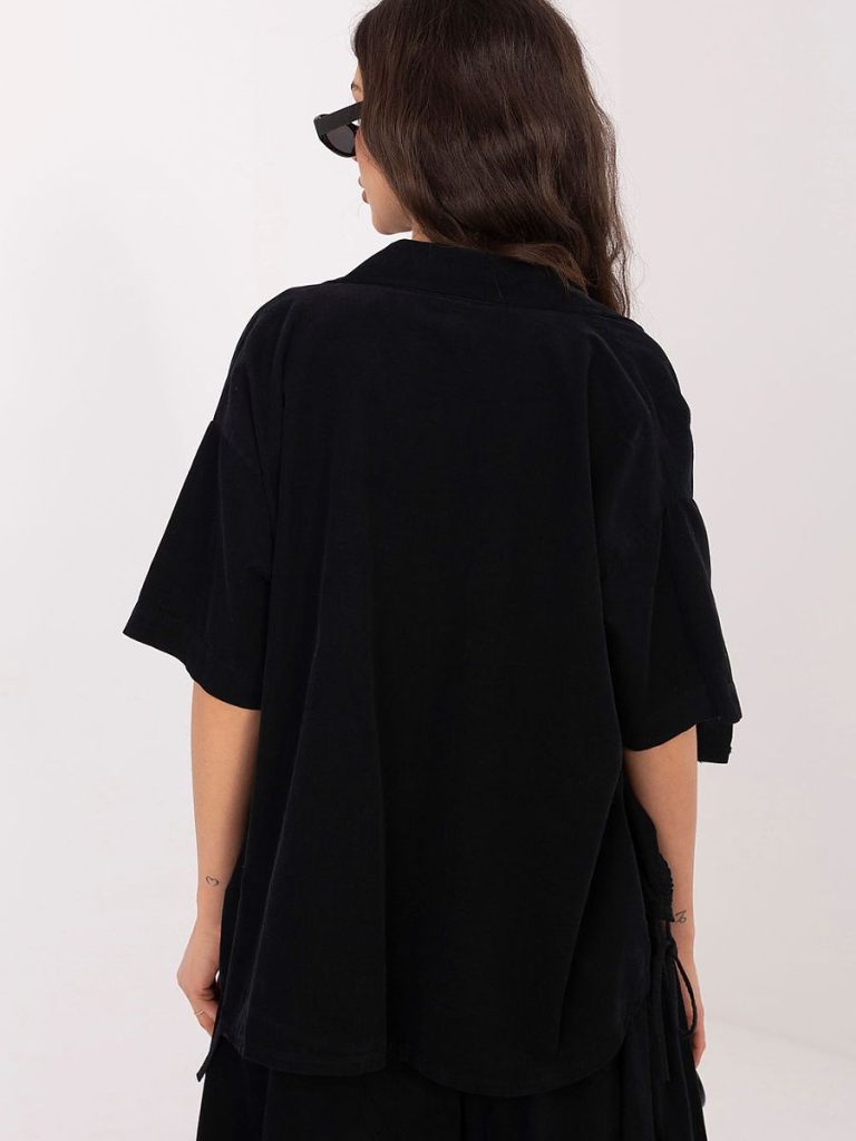 Chemise manches courtes lin-coton, coupe cintrée, détails boutons nacre — vue 2