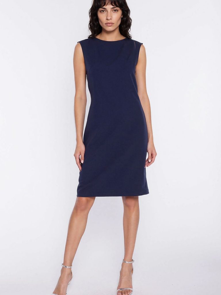 Robe Léa bleu sans manches avec fente asymétrique à l'épaule