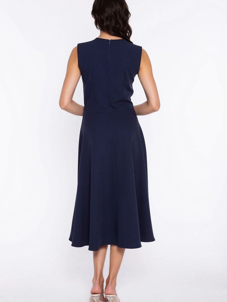 Robe trapèze bleu marine avec ceinture marquée et décolleté rond — vue 2