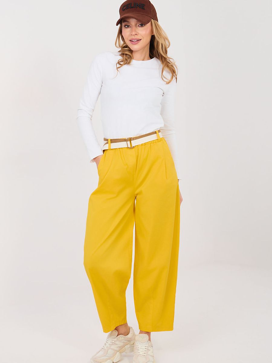 Pantalon carotte jaune taille haute, coupe 7/8 fusselée, femme