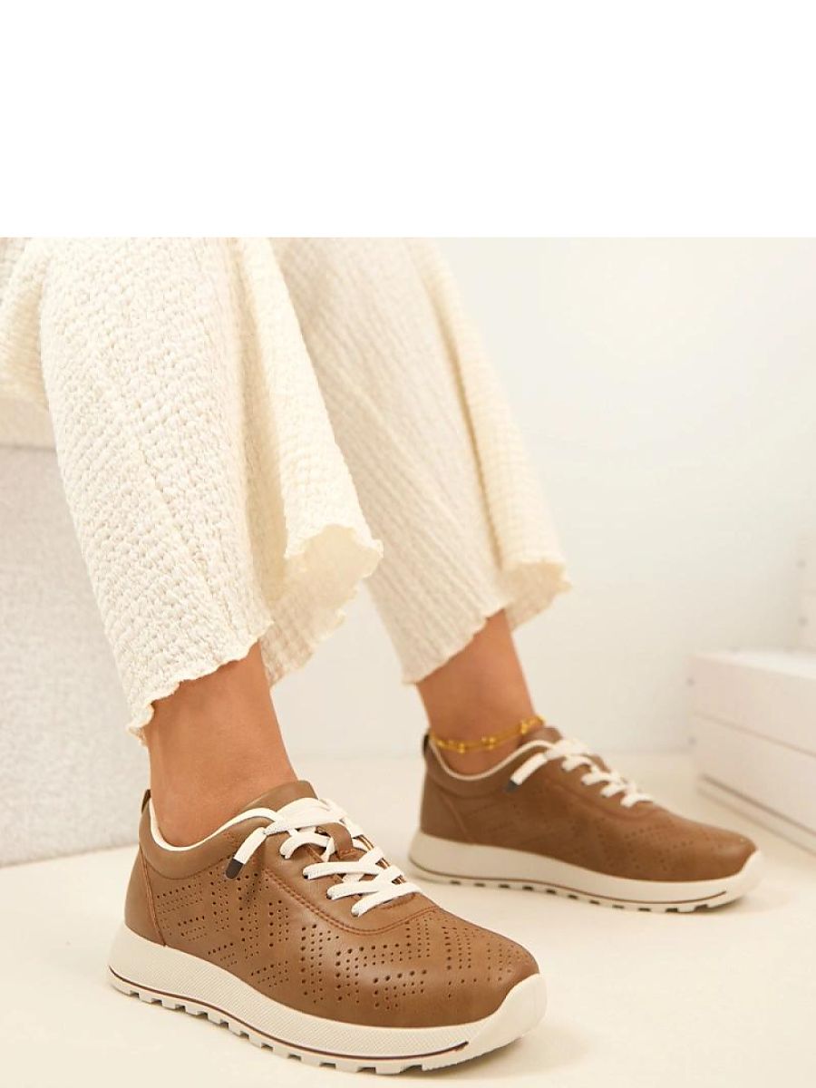 Baskets Solea brun en cuir écologique, design aéré et moderne