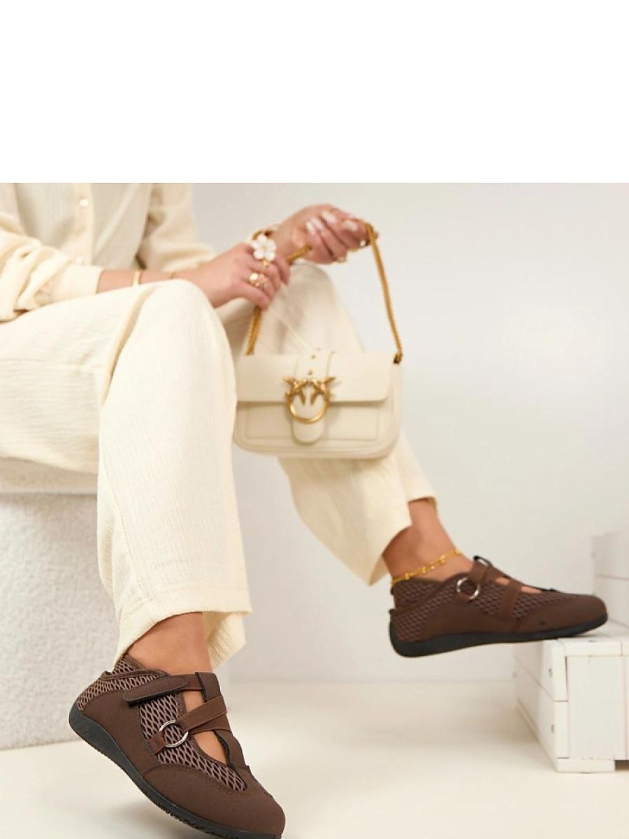 Ballerine sportive brun chocolat avec velcro et semelle amortie