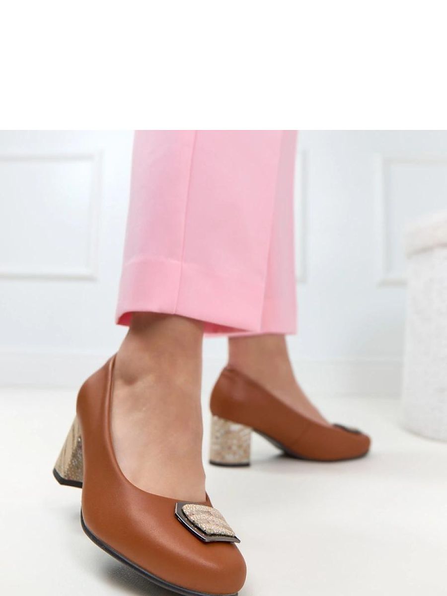 Escarpins brun talon bloc large confort femme