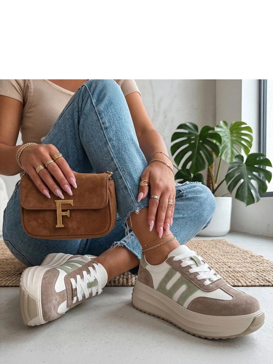 Baskets plateforme beige à semelle épaisse, vue de profil — vue 2