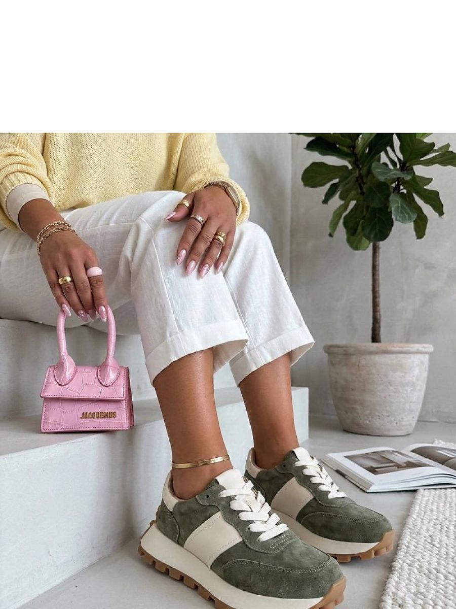 Baskets plateforme vert, vue de profil, semelle épaisse chic