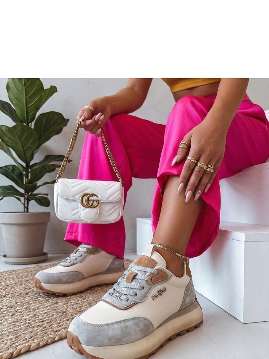Baskets à plateforme beige épurées vue de profil côté — vue 3