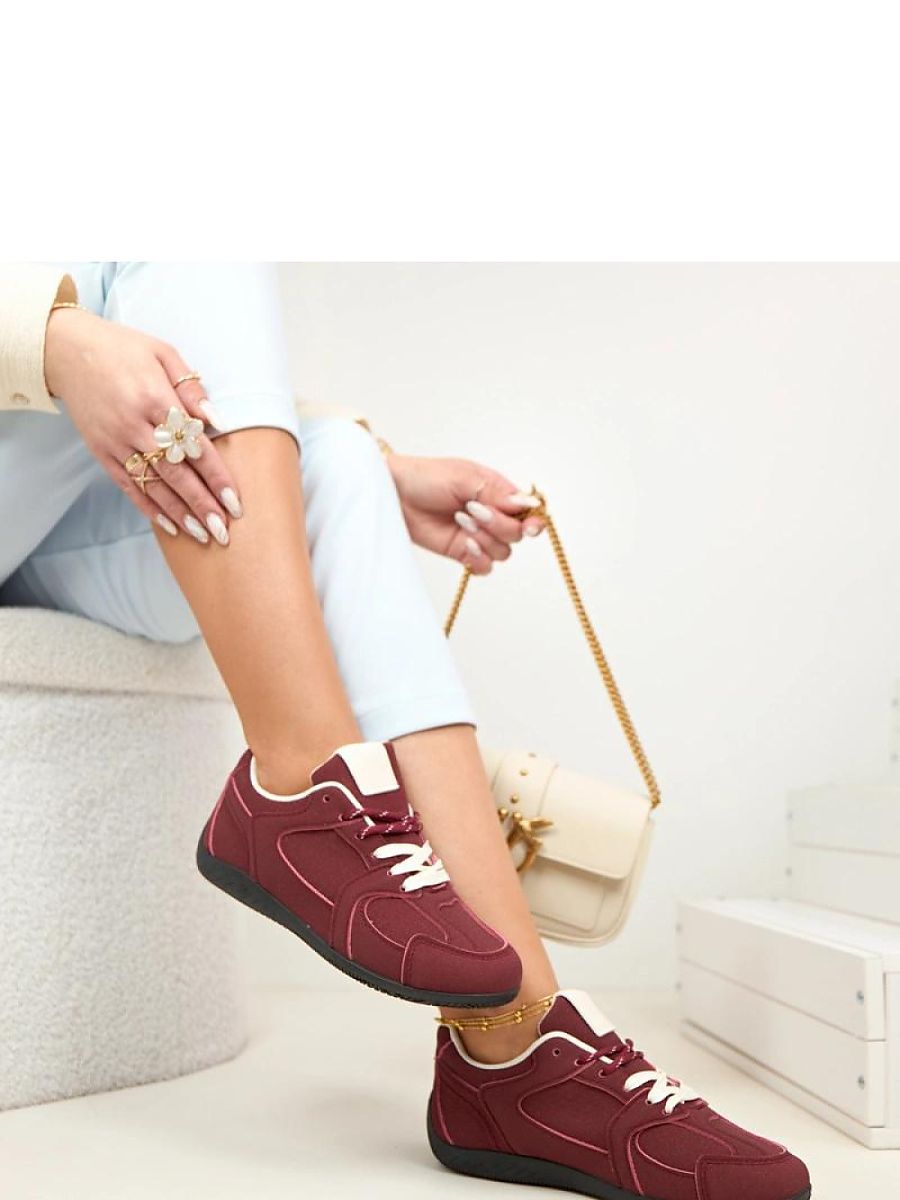 Baskets rouges confortables pour femme, design moderne épuré — vue 1