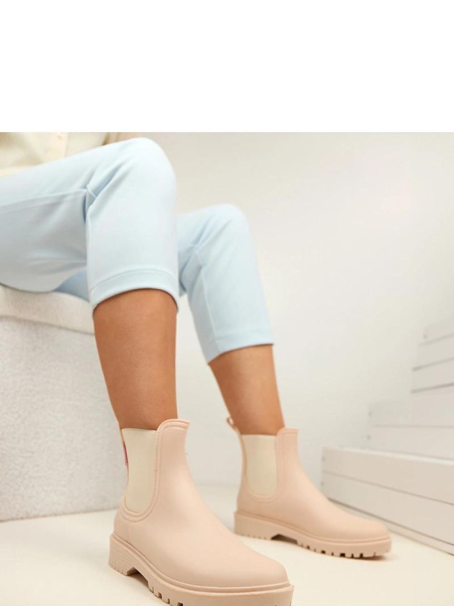 Bottes de pluie beige en caoutchouc, vue de profil — vue 2