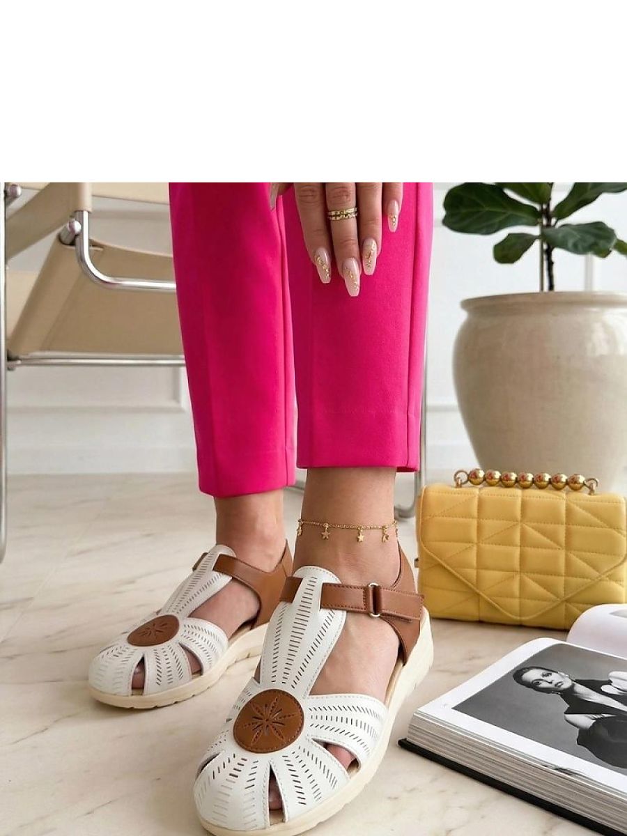 Sandales blanches confortables à scratch, bout rond, talon 3,5 cm — vue 2