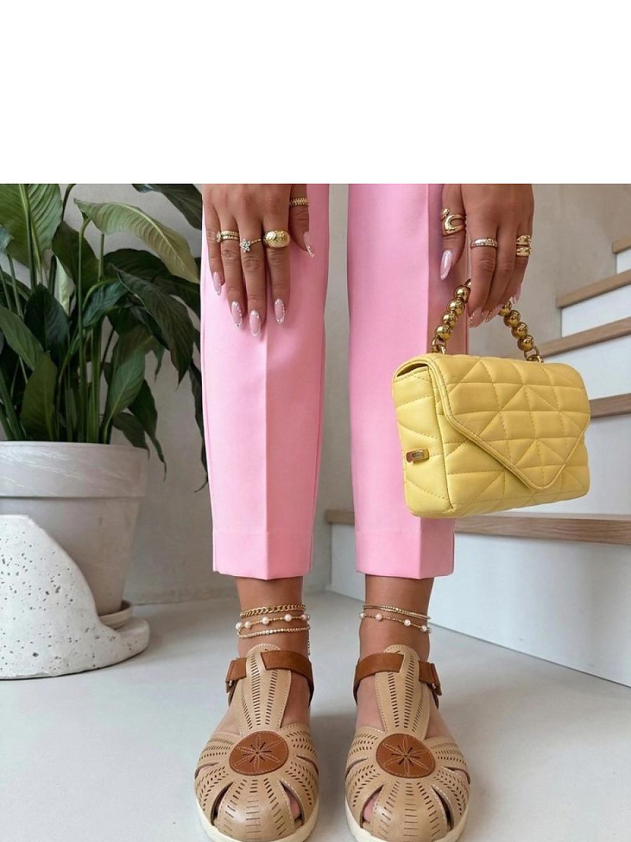 Sandales beige femme à velcro, bout rond, semelle cuir écologique — vue 2