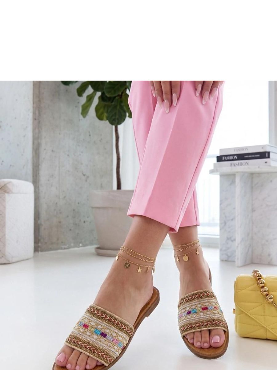 Sandales tressées beige avec détail tresse décorative avant — vue 1