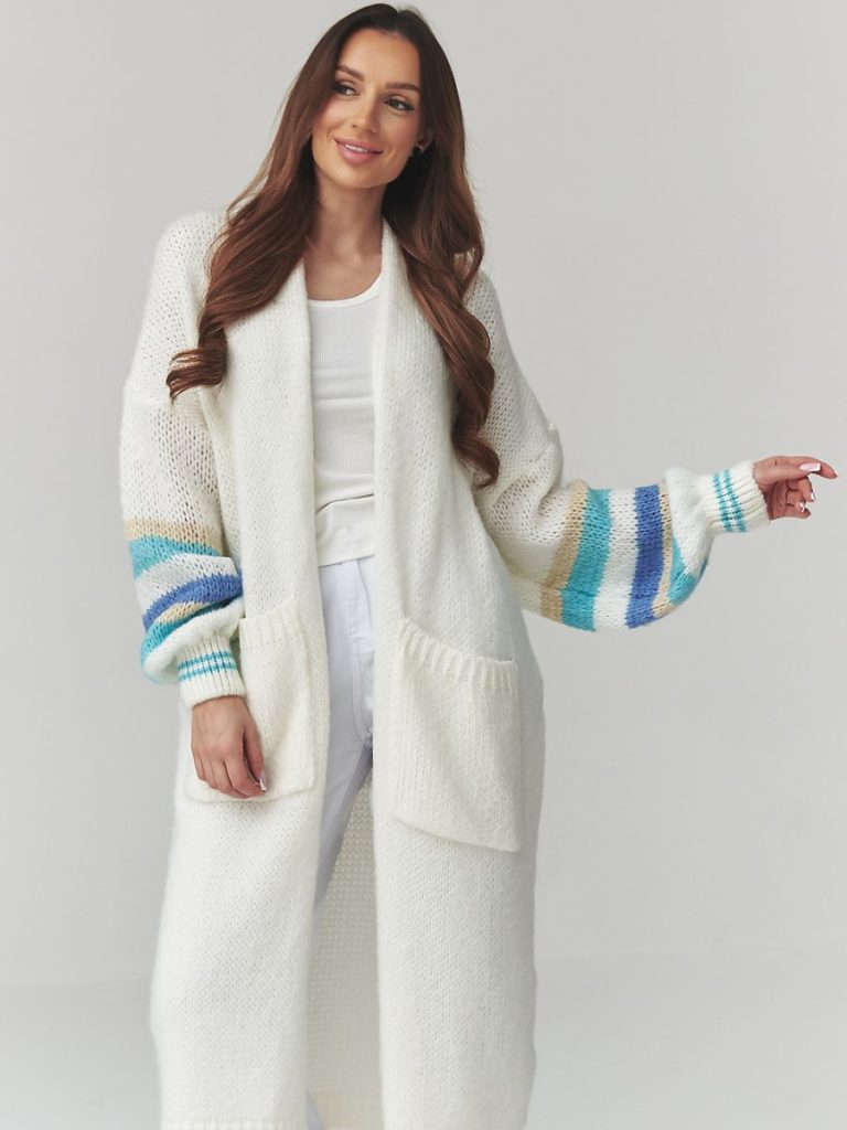 Cardigan long beige ample avec poches, coupe flatteuse