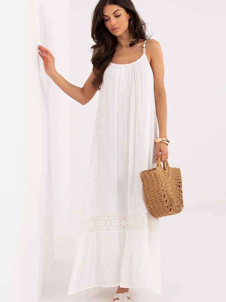 Robe maxi bohème beige avec dentelle ajourée et bretelles réglables