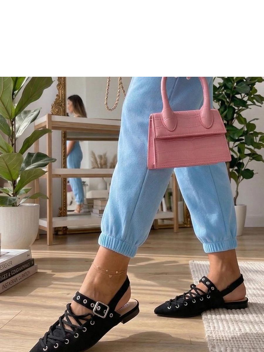 Ballerine noire en suédé avec nœud décoratif et boucle d'ajustement — vue 2