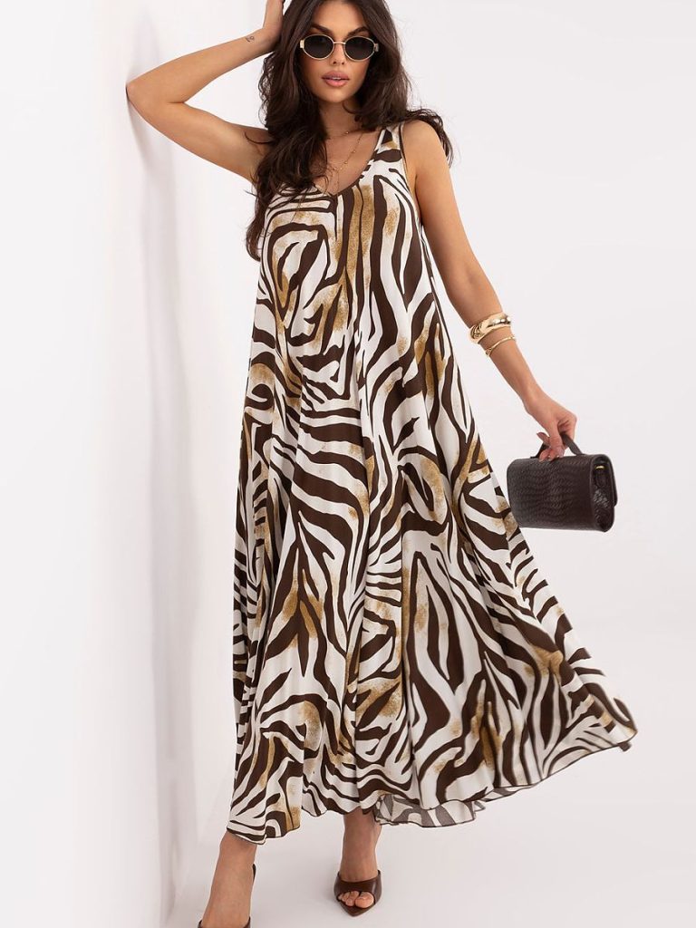 Robe de jour Giulia brun coupe droite manches trois-quarts